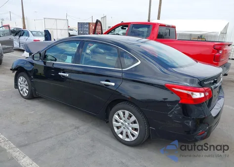 2018 Nissan Sentra S z USA, uszkodzony, nr VIN 3N1AB7AP2JY339663